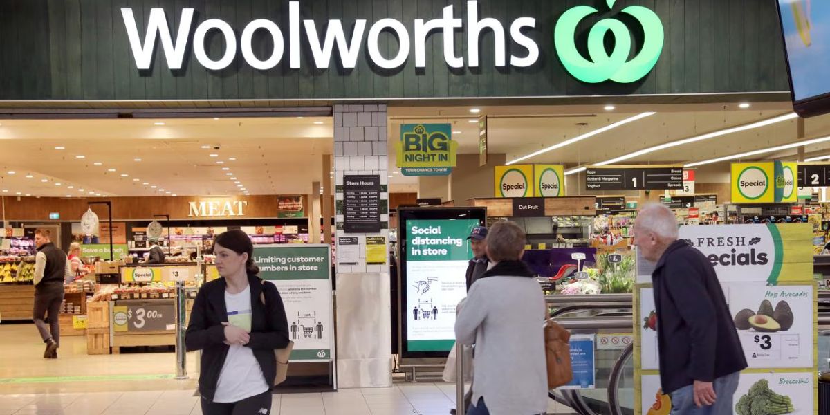 Is Woolworths Open New Year’s Day